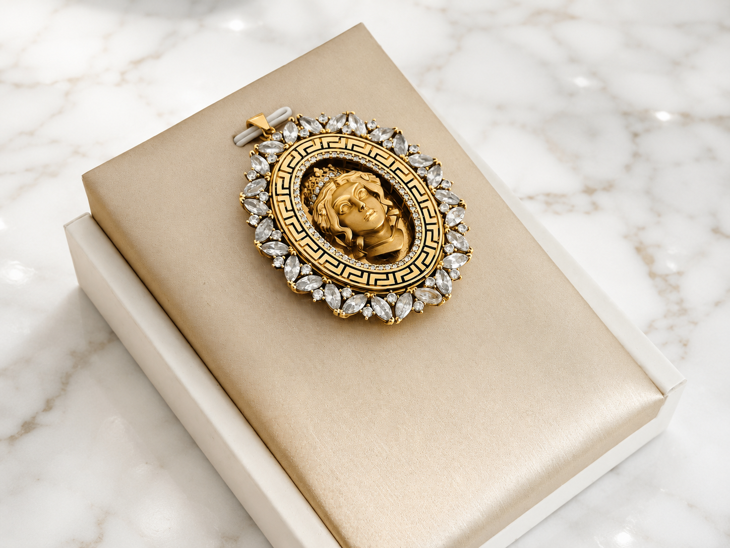 Medallion Pendant with Gemstone