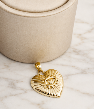 Heart Eye Pendant