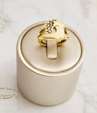 Curved Motif Ring