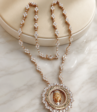 Medallion Necklace with GemStone