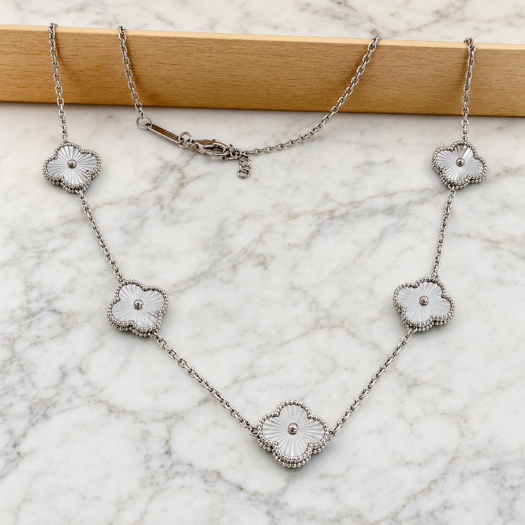 Five-Motif Clover Necklace